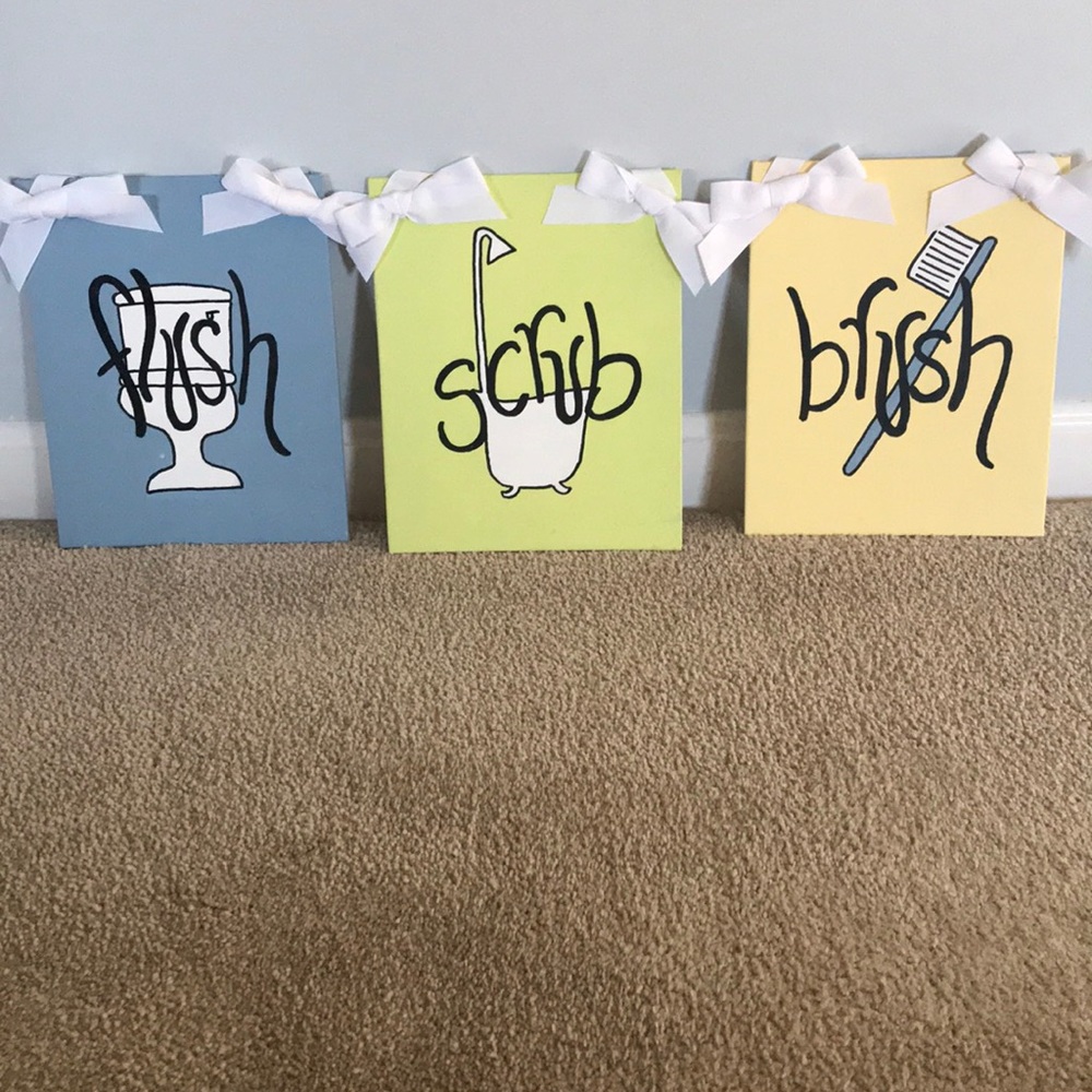 Trio of bathroom canvas’